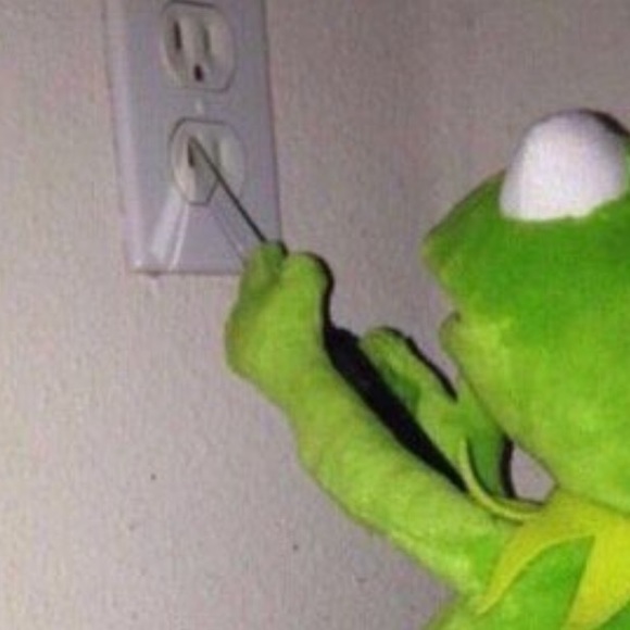 Meet your Posher, Shelly - Picture 1 of 1